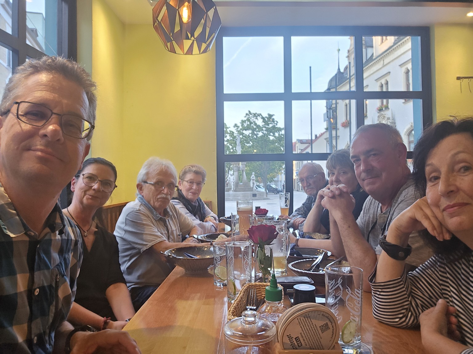 Mitglieder des Städtepartnerschaftsvereins beim Stammtisch im Restaurant Tra Giang